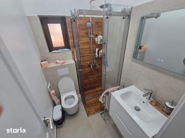 Casă cu 3 camere cu Teren 110 Mp în Central