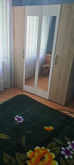 Apartament cu 2 camere semidecomandat în Independenței