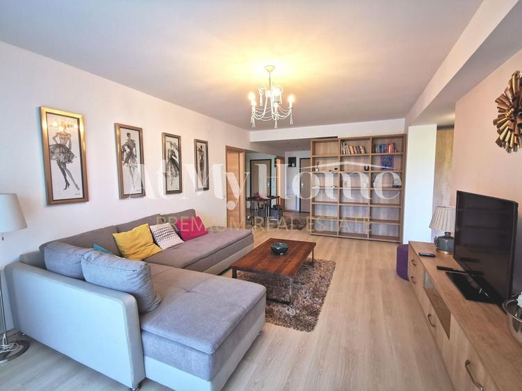 Apartament cu 3 camere decomandat, mobilat în Iancu Nicolae
