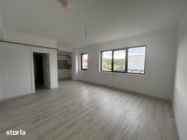 Garsonieră decomandată în Prundu