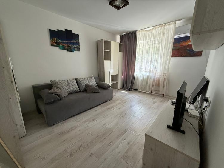 Garsoniera , parter zona Tomis Nord - 8