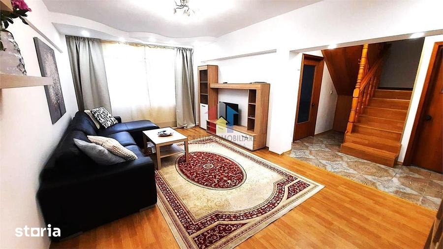 Apartament cu 3 camere decomandat în Viziru 2