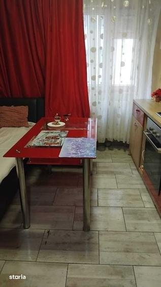 Apartament cu 2 camere decomandat în Dobroești