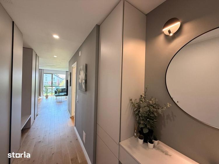 Apartament cu 3 camere în Sisești