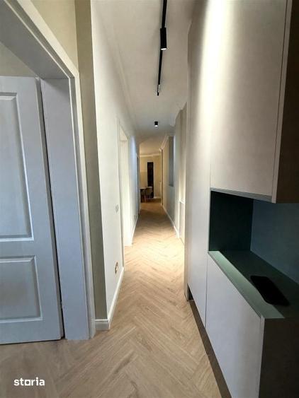 Apartament cu 2 camere decomandat în Calea București