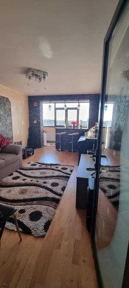 Apartament cu 2 camere decomandat în Exterior Vest