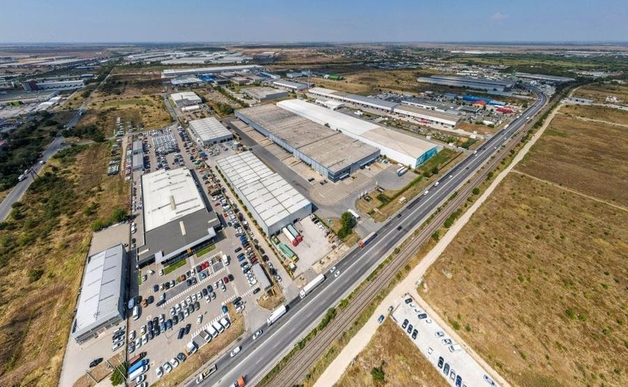 Spațiu industrial, de 270,000 mp, în Exterior Vest