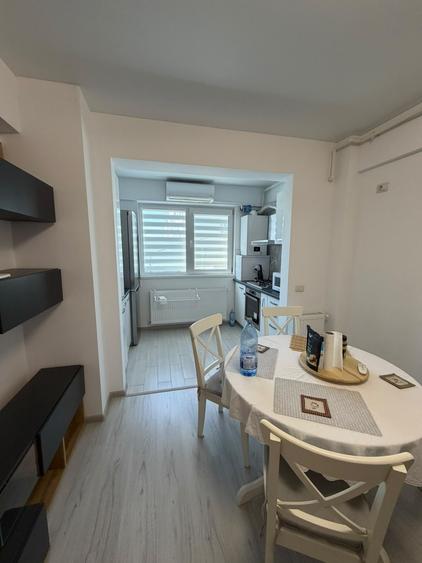 Apartament cu 2 camere semidecomandat, mobilat în Chiajna