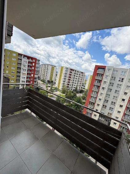 Garsonieră decomandată în Avantgarden