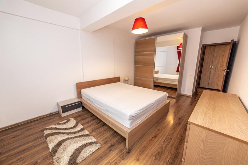 Apartament cu 2 camere decomandat, mobilat în Central — fotografia 1
