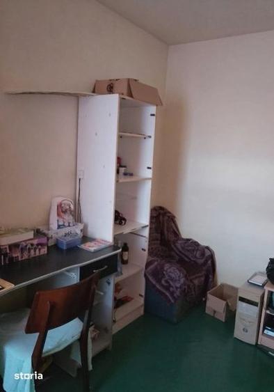 Apartament cu 2 camere semidecomandat în Rogerius