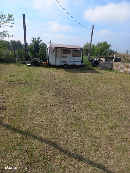 Casa baraneasca + 9300mp teren (livada) zona sat Ziduri jud. Buzau - 9