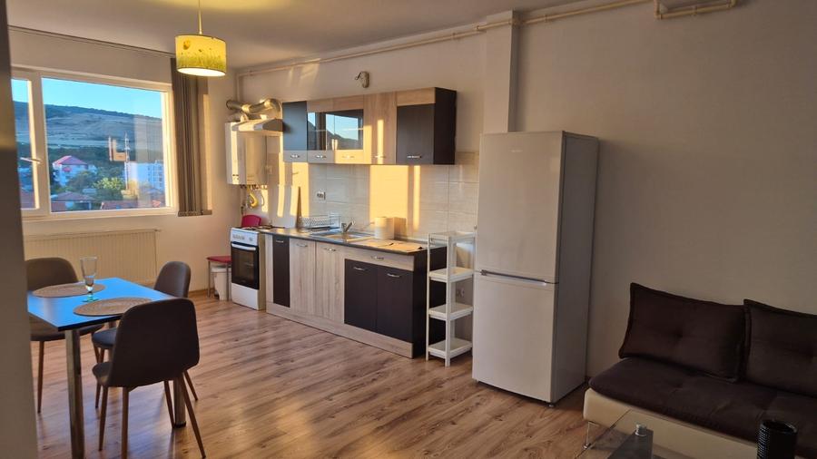 Vanzare apartament 2 camere, semidecomandat 62 mp, Somesului - 3