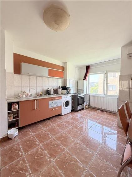 Apartament cu 2 camere decomandat în Kogălniceanu