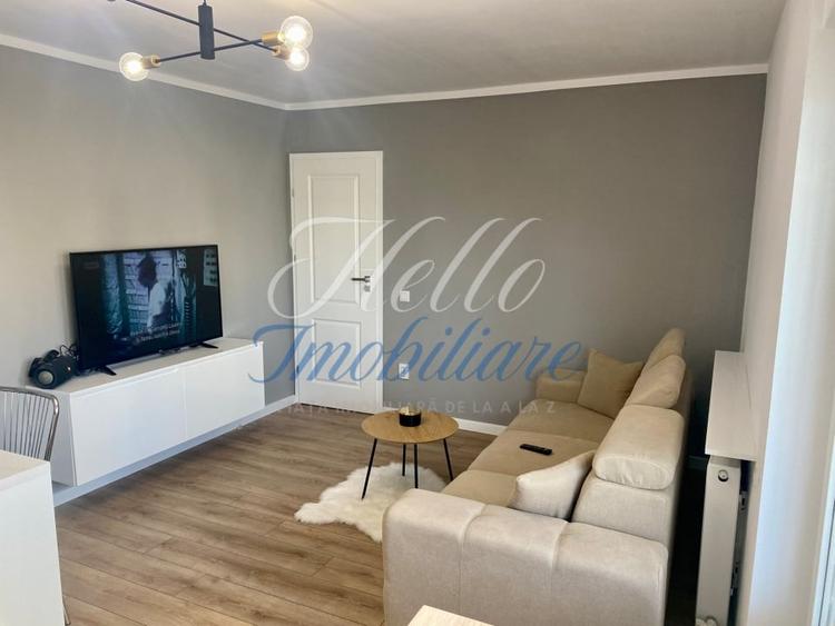 Apartament cu 3 camere decomandat în Între Lacuri