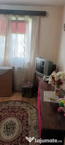 Apartament de vanzare - 5
