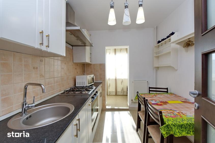 Apartament cu 2 camere în Micro 17