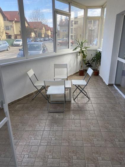 Apartament cu 3 camere decomandat în Pipera
