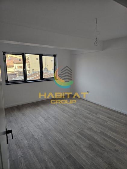 Apartament cu 3 camere semidecomandat în Brâncoveanu