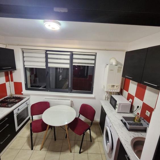 Vand garsoniera, etaj 4 cu lift, Hipodrom, capatul lui 2, blocul nou Concivia - 1