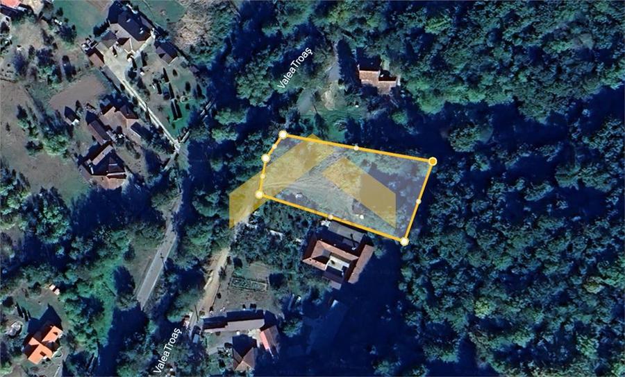 Teren Construcții intravilan de 2635 mp, în Săvârșin