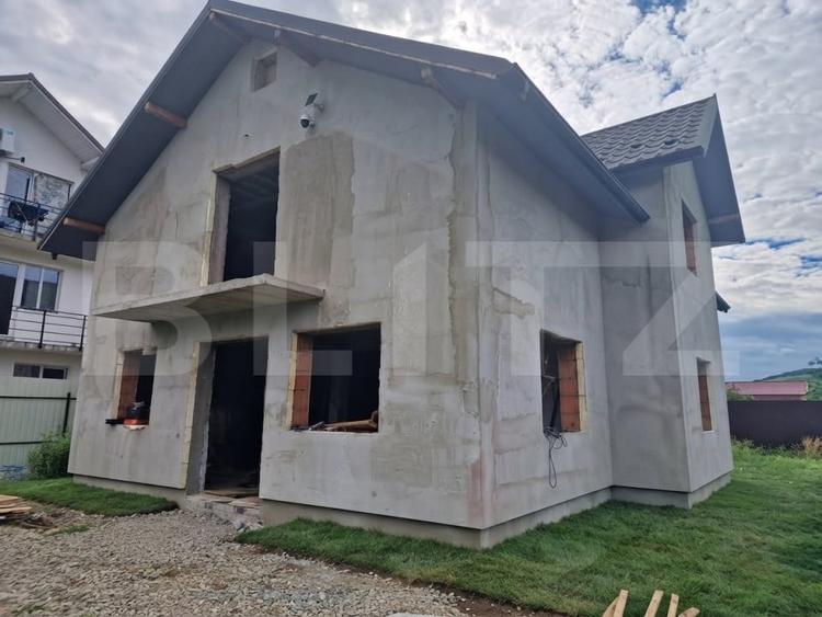 Casă individuală cu 3 camere cu Teren 400 Mp în Mintiu Gherlii