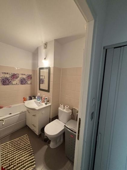 Apartament cu 2 camere semidecomandat în Exterior Vest