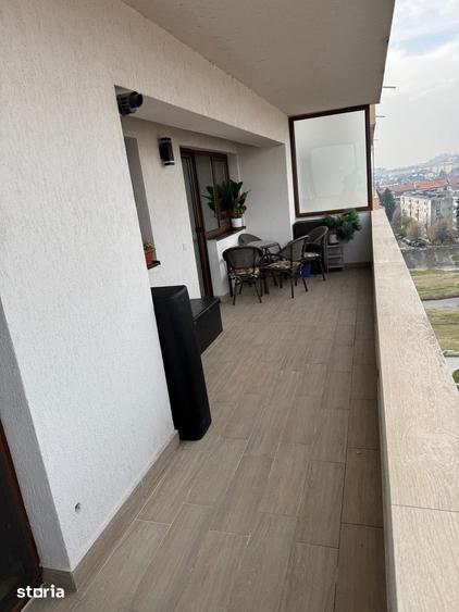 Apartament cu 2 camere de inchiriat Piata Simian - 2