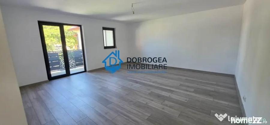 Casă cu 1 camere cu Teren 300 Mp în Păcii