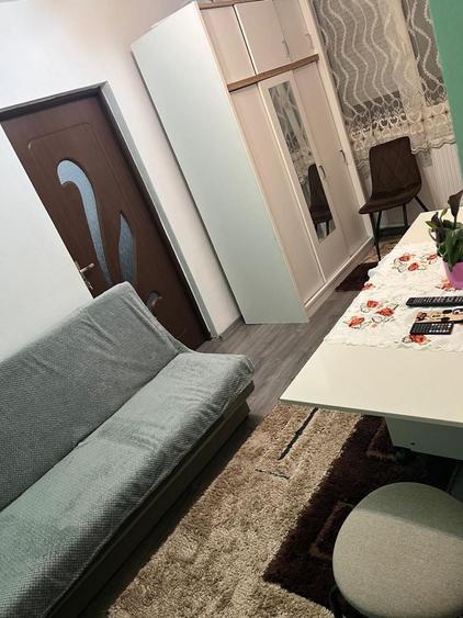 Apartament cu 2 camere nedecomandat în Central