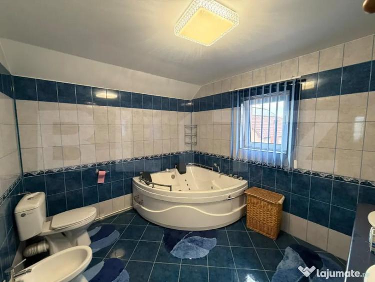 Casă cu 4 camere cu Teren 400 Mp în Micești