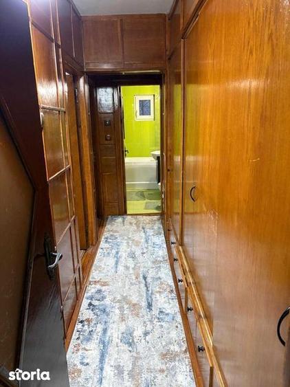 Apartament cu 3 camere în Cosâmbești