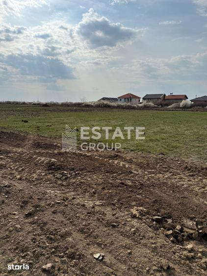 Teren de 600 mp, în Tipografilor