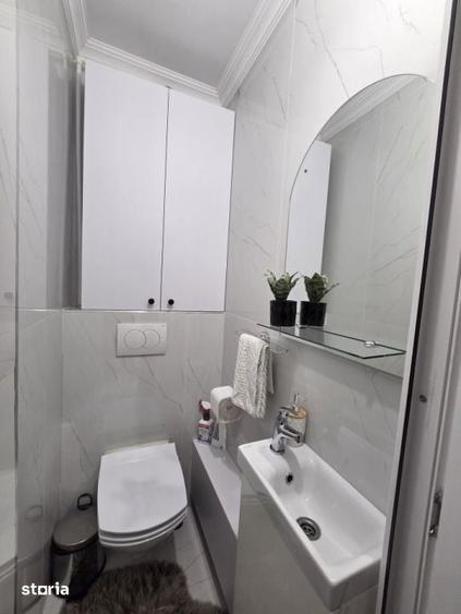 Apartament cu 4 camere în Tomis Nord