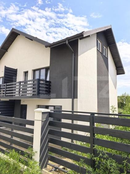 Duplex cu 3 camere cu Canalizare în Vișani