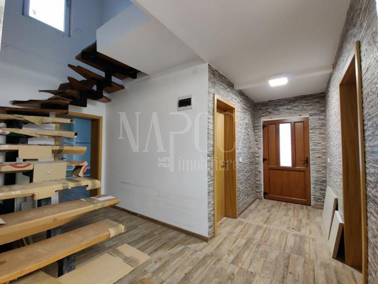 Casă individuală cu 5 camere cu Canalizare în Apahida