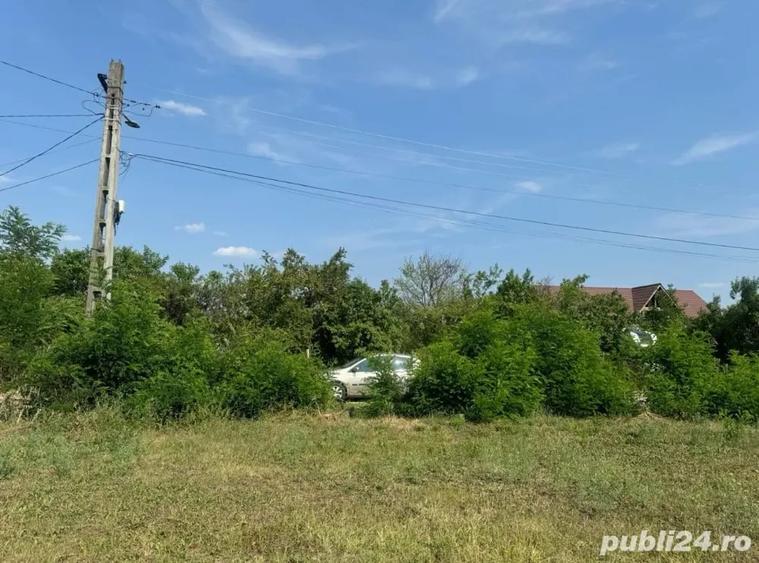 Teren de 5327 mp, în Dumbrăvești