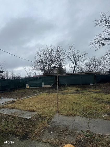 Casă cu 3 camere cu Teren 950 Mp în Central