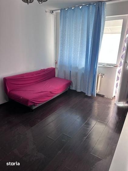 Apartament cu 2 camere semidecomandat în Gorjului
