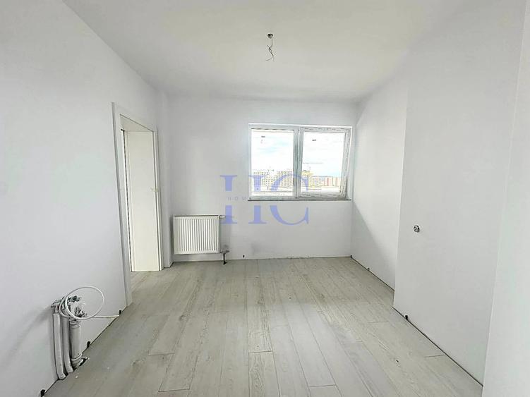 Apartament cu 4 camere decomandat în Mihai Viteazul