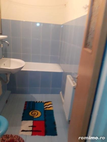 Garsonieră decomandată în Brâncoveanu