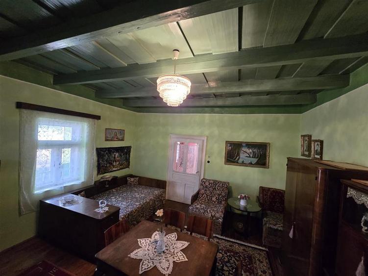 Casă cu 3 camere cu Teren 3309 Mp în Husasău de Tinca