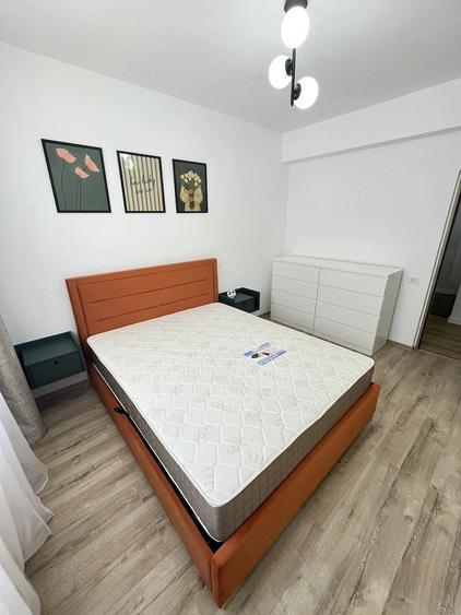 Apartament cu 2 camere decomandat în Metalurgiei
