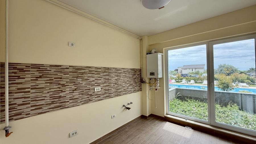 Apartament la PISCINĂ, curte proprie, finalizat, Parcare bonus - 3