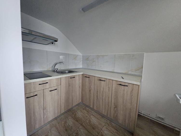 Casă cu 4 camere în Ultracentral