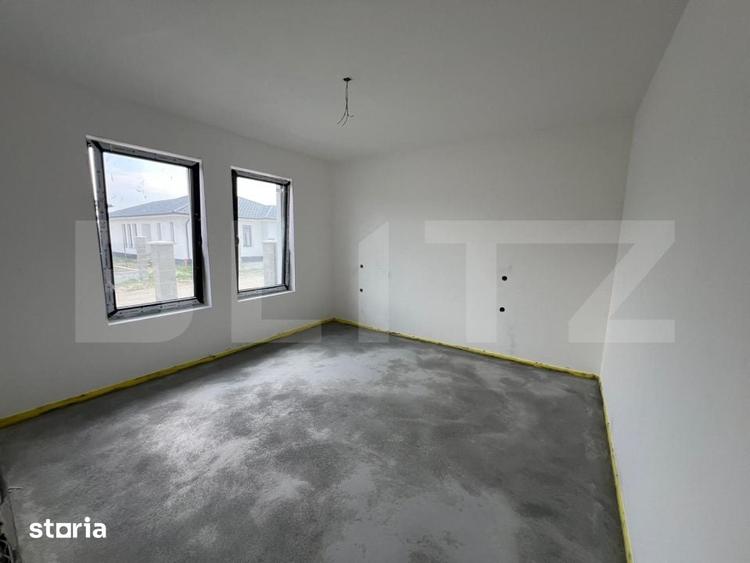 Casă cu 4 camere cu Teren 460 Mp în Central