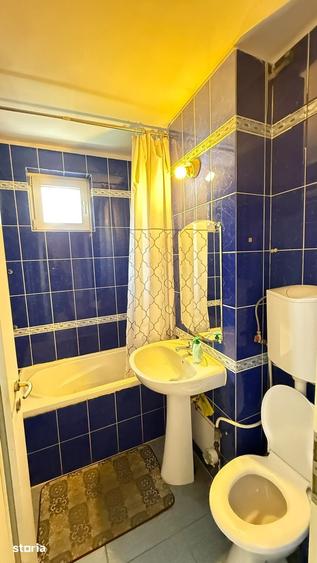 Apartament cu 3 camere în Decebal