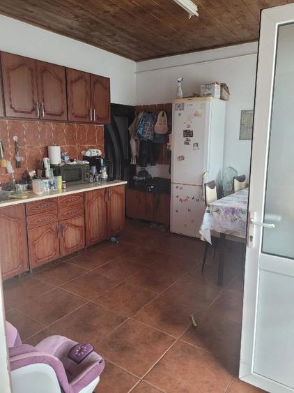 Casă cu Teren 1300 Mp în Sârbi