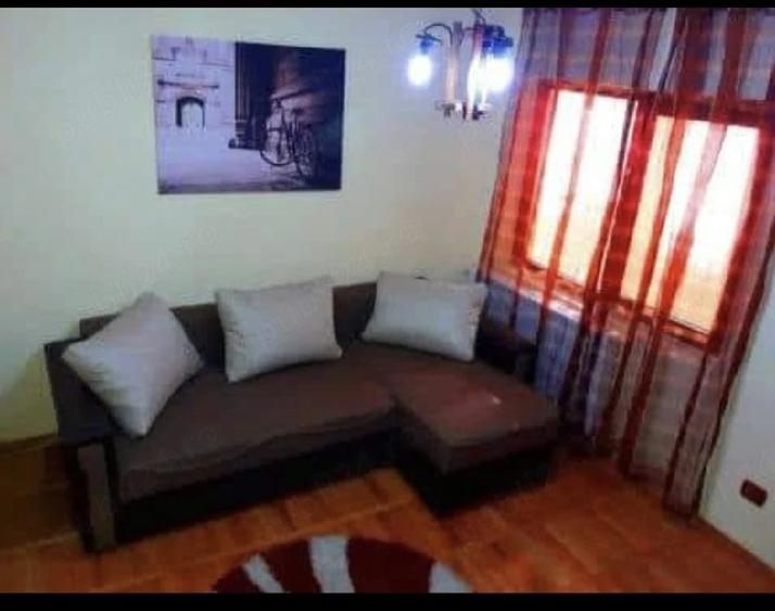 Casă cu Teren 120 Mp în Trocadero