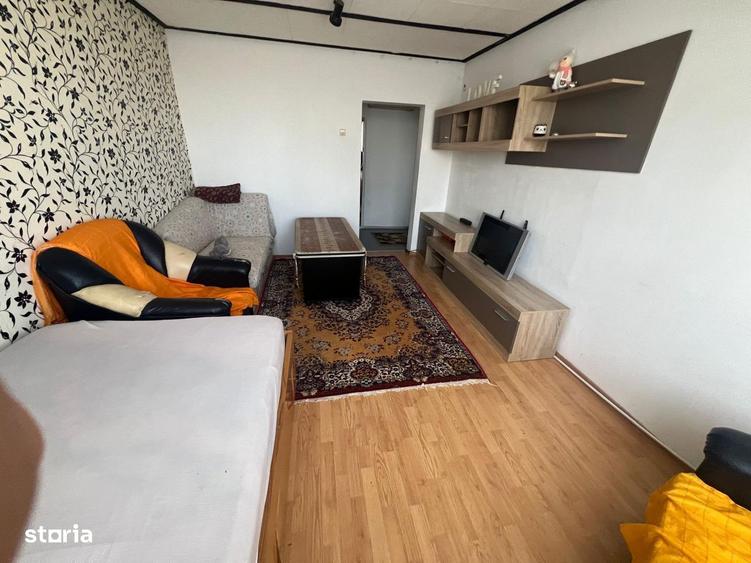 Apartament cu 3 camere decomandat în Țiglina 1